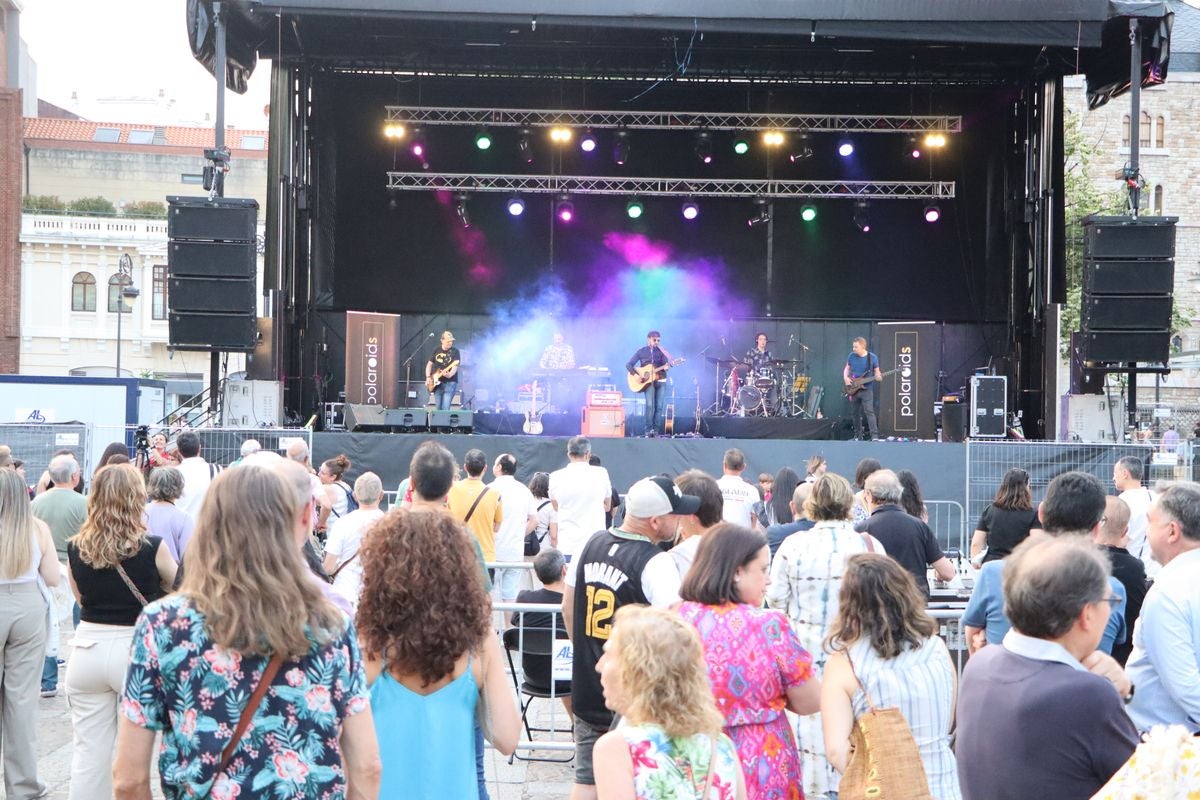 Polaroids hace vibrar San Marcelo