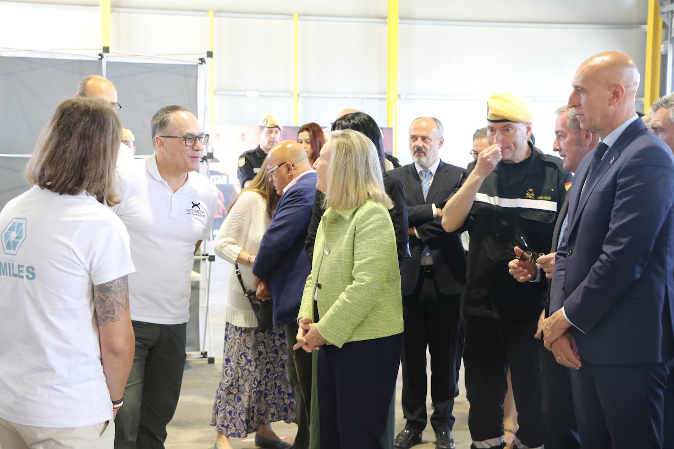 Encuentro de la UME con empresas tecnológicas