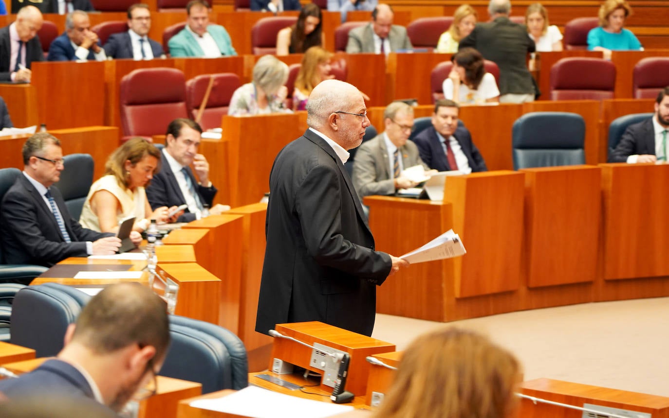 Segunda sesión del pleno de las Cortes