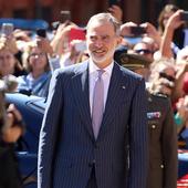 Felipe VI apuesta por «reforzar el parlamentarismo» para «construir sociedades estables»