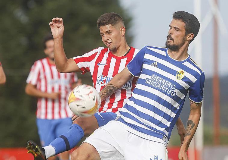 Erik Morán, en un partido con la Deportiva.