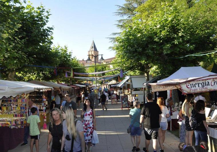 El mercado medieval de Valencia de Don Juan regresa este fin de semana.