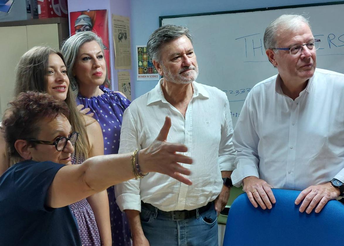 El PP de León inicia la campaña electoral en la Fundación Isadora Duncan.