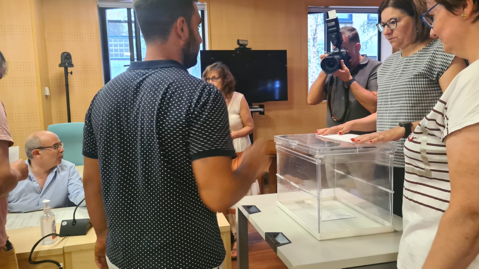 Votación en los Juzgados de León