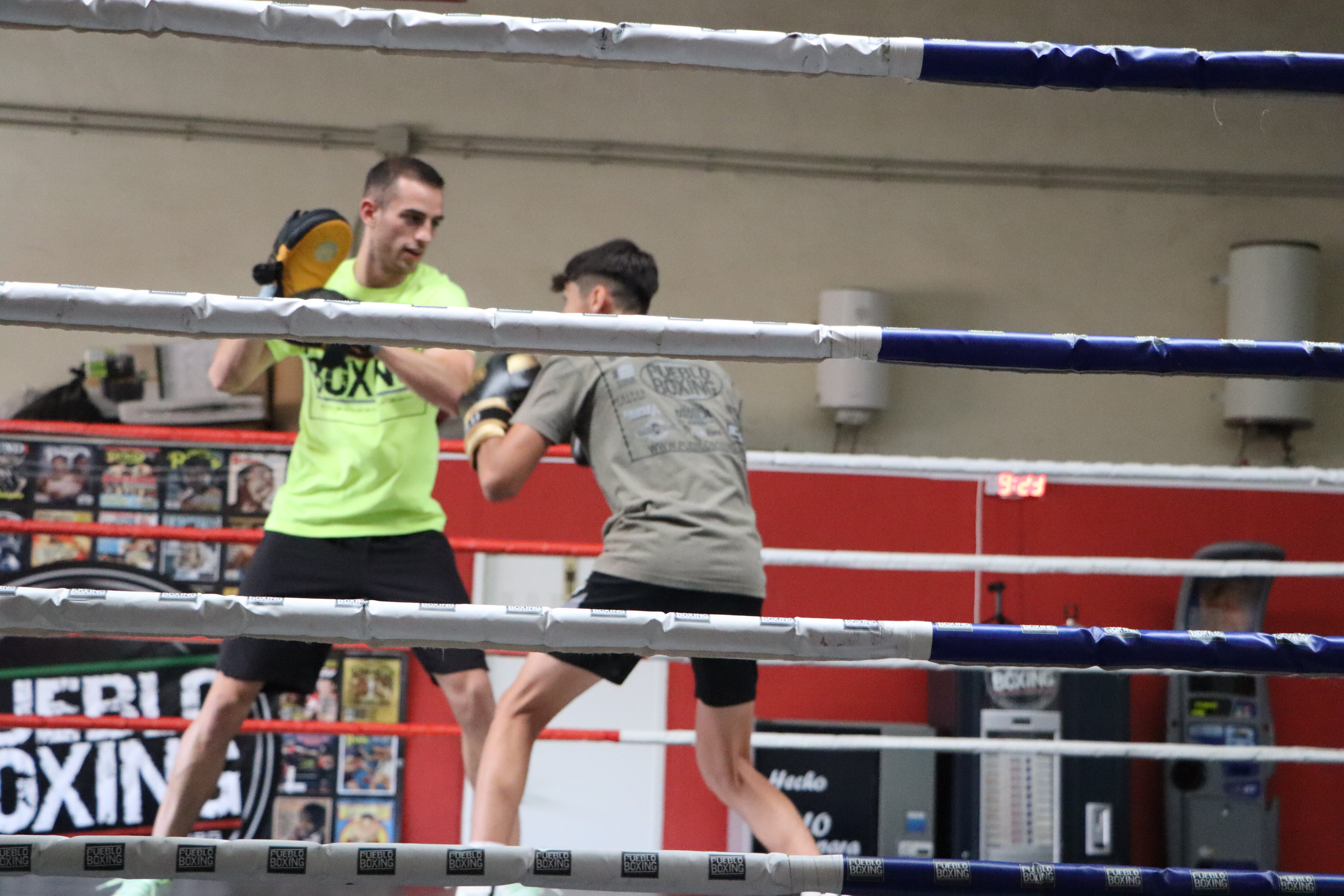 El boxeo se vive en León