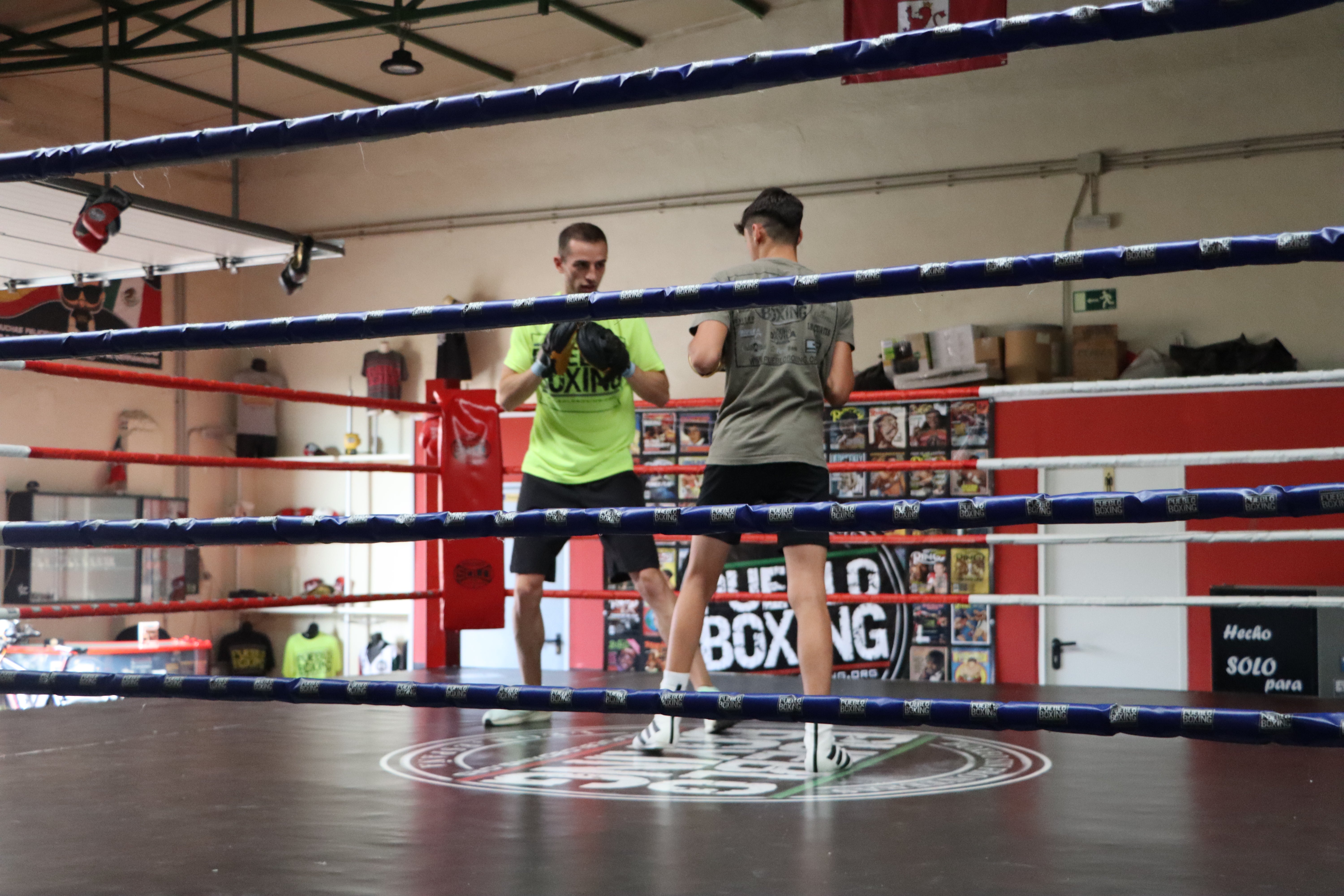 El boxeo se vive en León