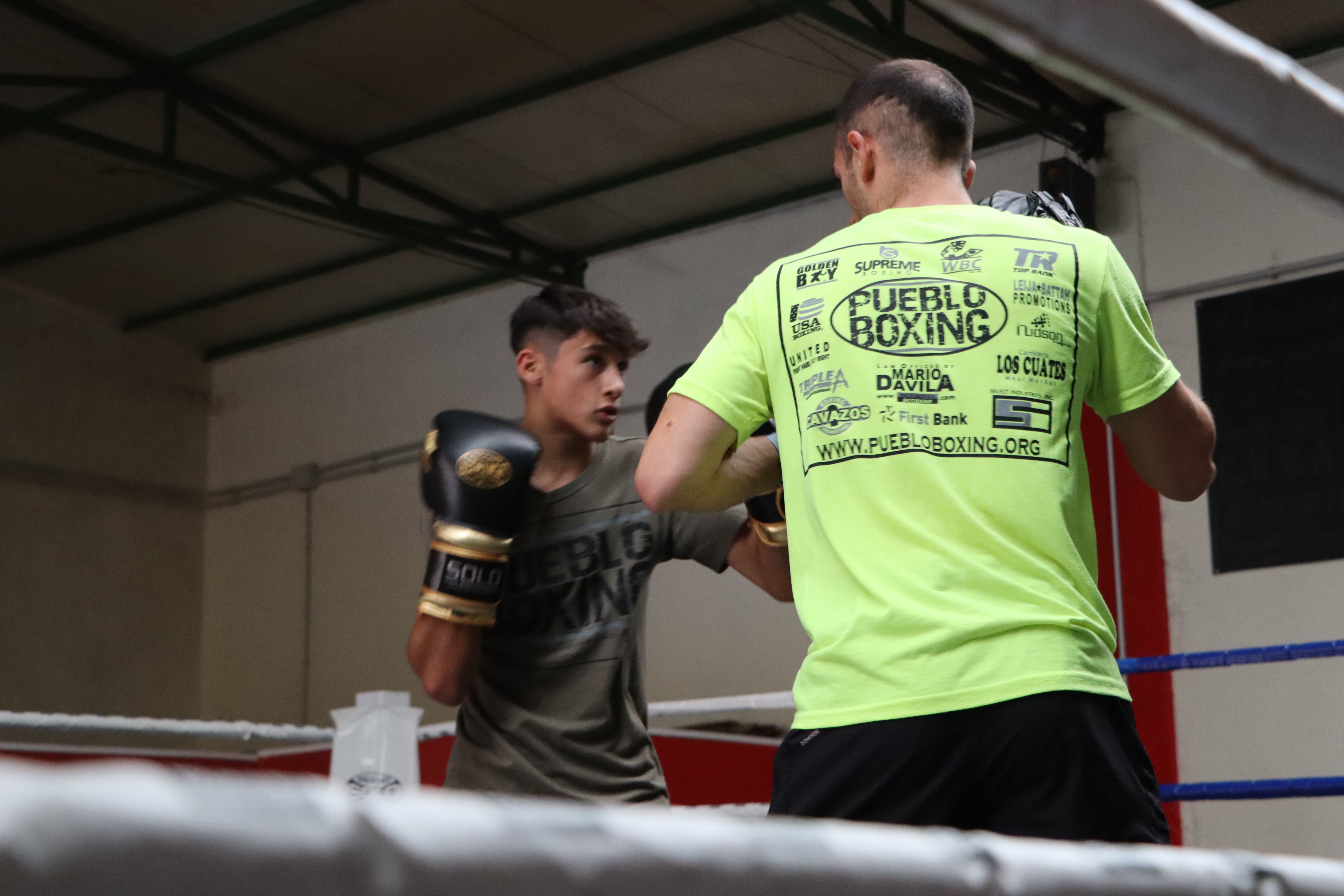 El boxeo se vive en León