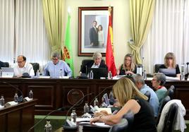 Reunión del consejo de gobierno de la Universidad de León.