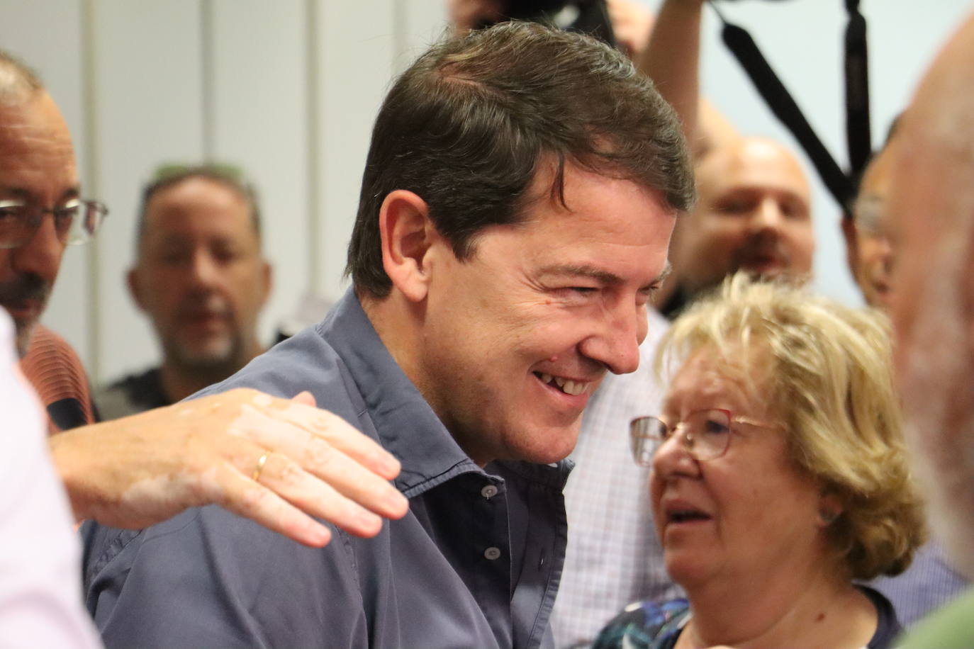 Alfonso Fernández Mañueco cierra la campaña en León