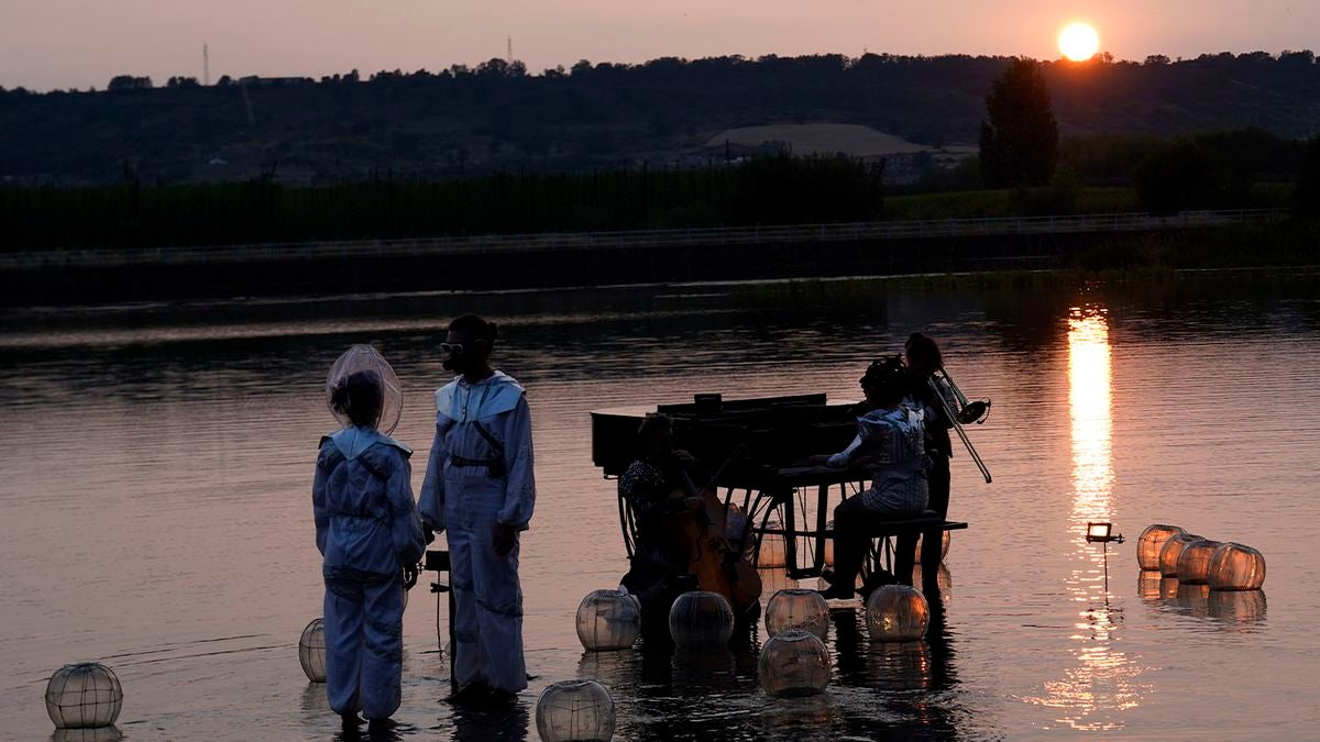 Concierto sobre las aguas del Órbigo