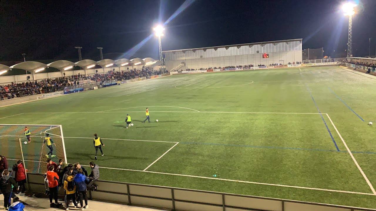 El Estadio Municipal de Tarazona un día de partido.