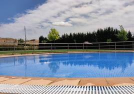 La piscina municipal de Gordoncillo ofrece unas instalaciones únicas para combatir el calor del verano
