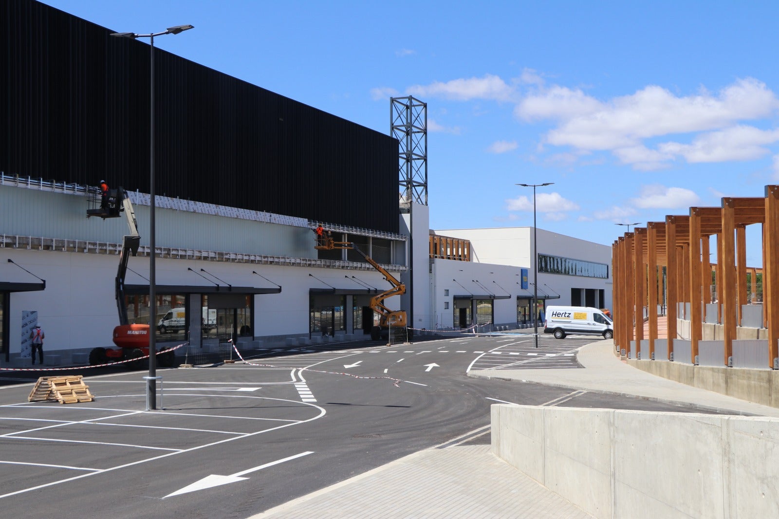 La apertura del centro comercial Oalma será paulatina a partir del 18 de agosto