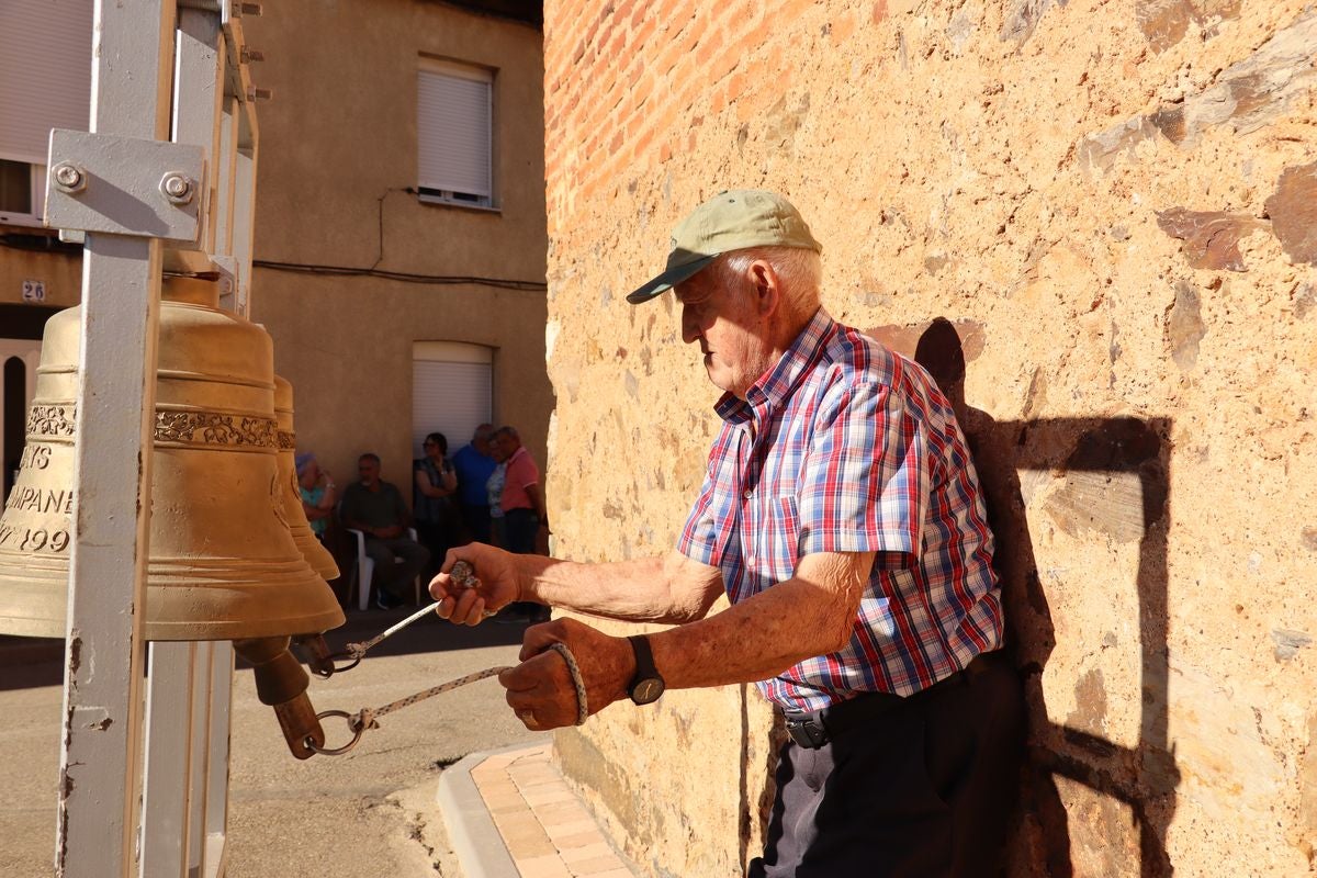 Encuentro de campaneros en Villavante