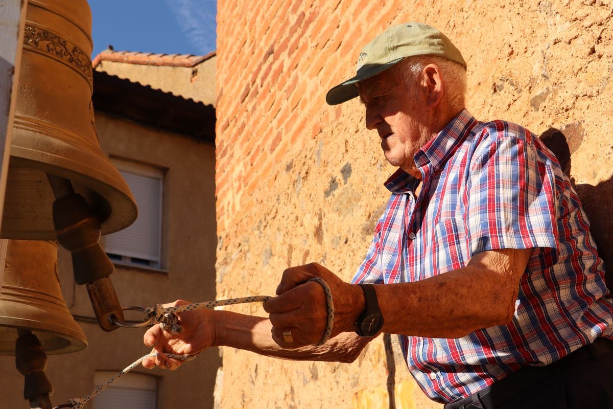 Encuentro de campaneros en Villavante