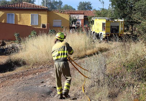 Imagen de archivo de un incendio en la provincia de León.