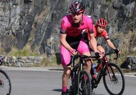 UN ciclista del Magloa Tecnosylva en el Trofeo Guerrita.