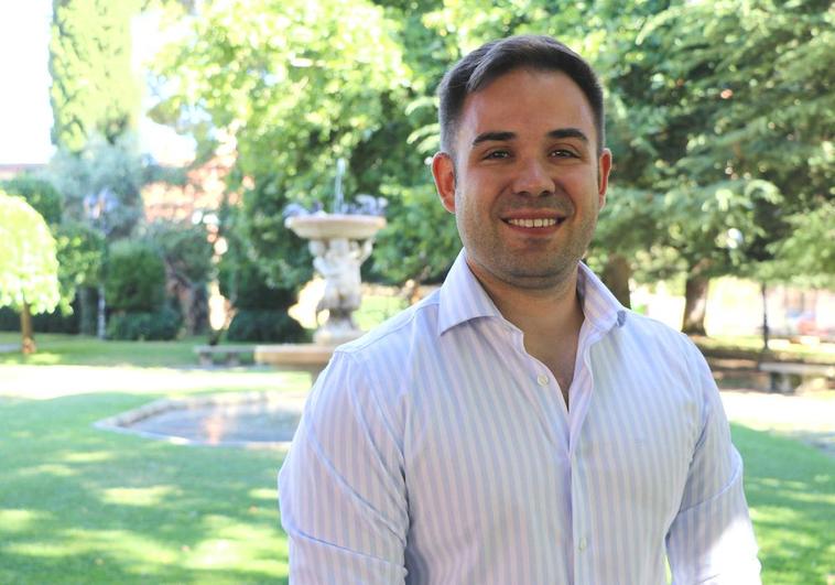 Pablo Castro, durante la entrevista con leonoticias en el Parque del Cid.