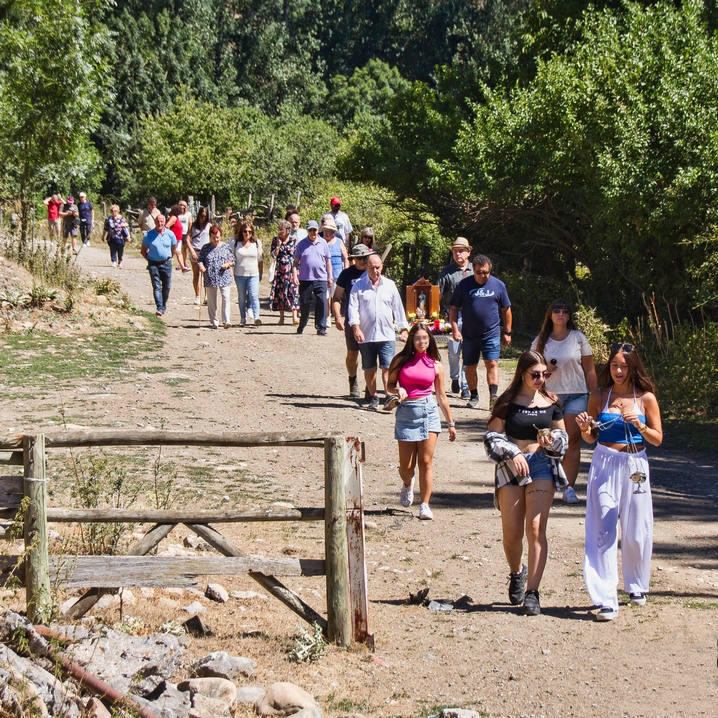 Procesión de Nuestra Señora, más de 50 años después, en Camposillo, Los vecinos recuperaron la tradición, perdida tras el abandono del pueblo, el pasado 2022.