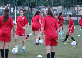 El primer entrenamiento de la Cultural femenina de la temporada pasada.