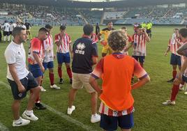 El Atlético Bembibre, durante su partido de este domingo ante el Salamanca.