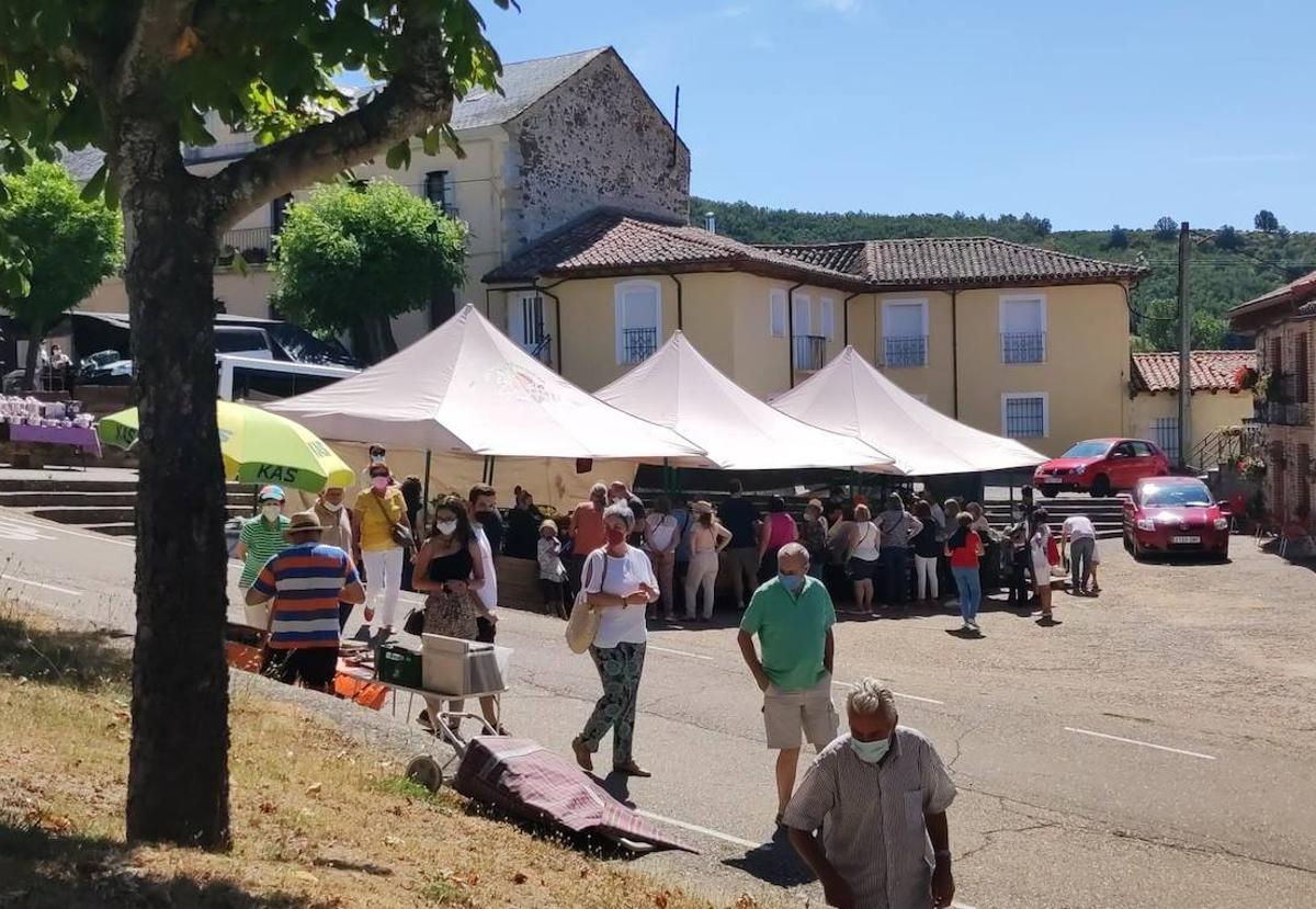 Riello celebra sus fiestas en honor a San Juan Degollado.