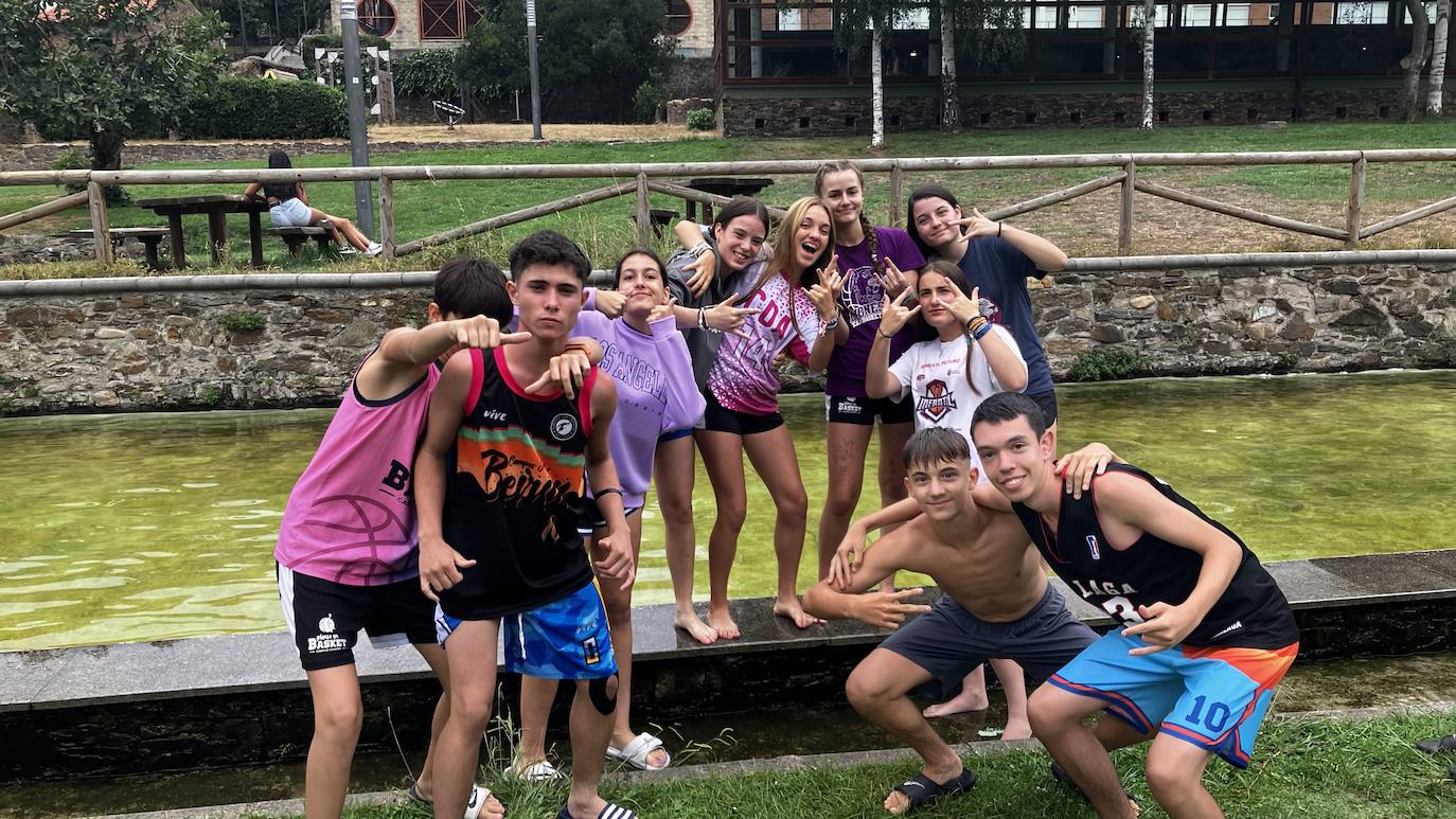 Más de 220 jugadores dan lustre al Campus &#039;Pienso en Basket&#039; del Reino de León