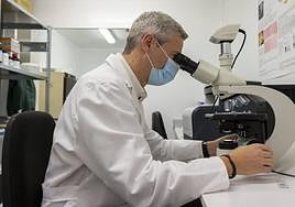 Javier Herrero, científico en la Universidad de Salamanca.