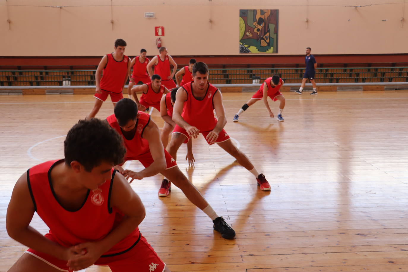 Jugadores de la Cultural en el primer entrenamiento.