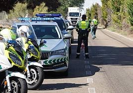 Dispositivo de control de tráfico en las carreteras de la comunidad.