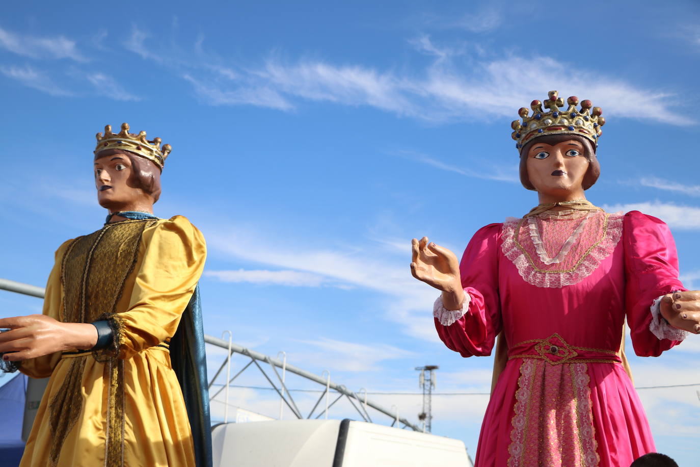 Gigantes y Cabezudos en Santa María del Páramo