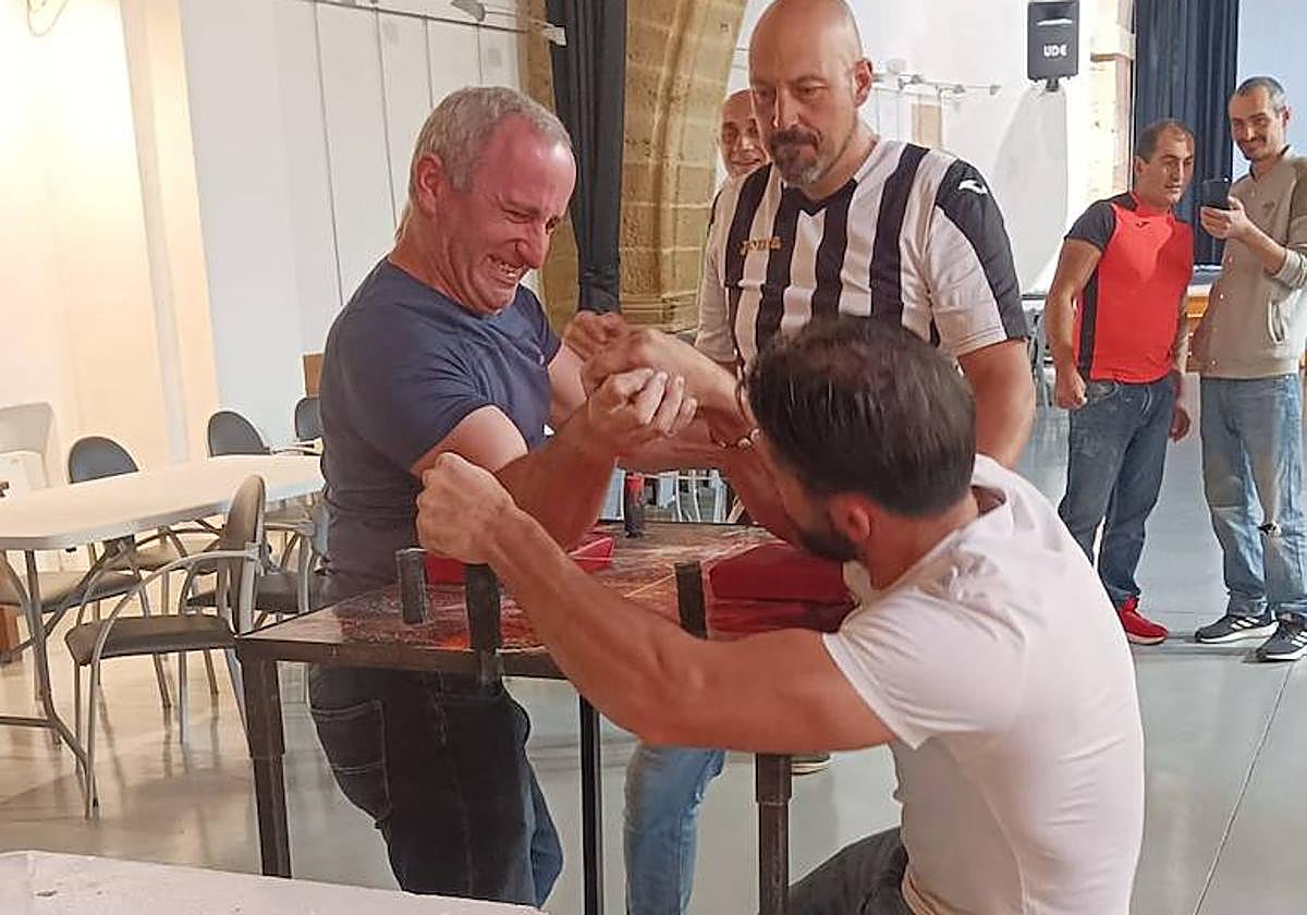 Un instante de la competición celebrada en Mansilla de las Mulas.