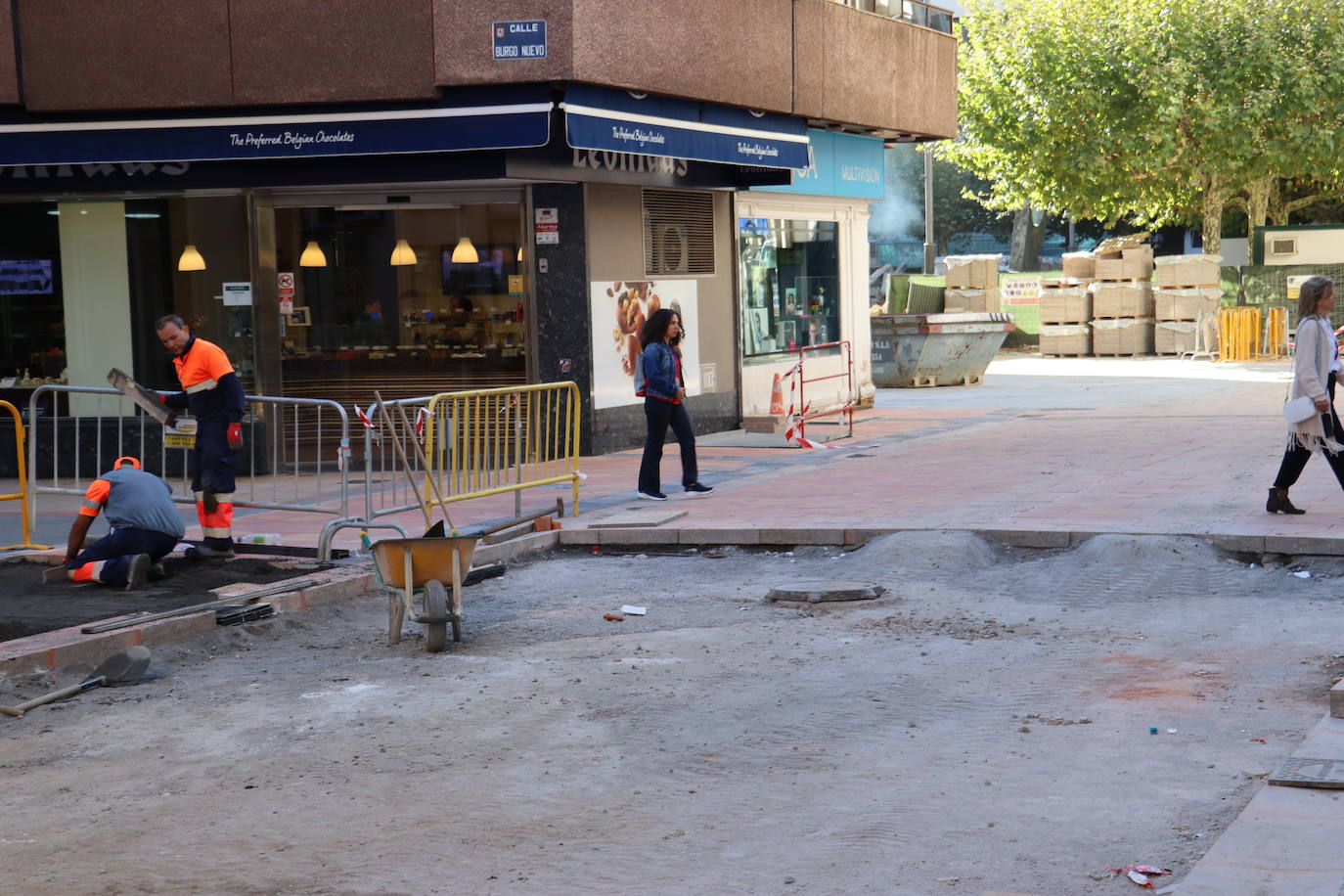 Trabajos en la calle Gil y Carrasco.