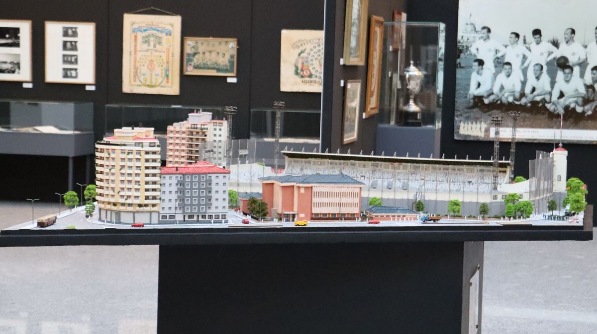 La Cultural inaugura ExpoCien