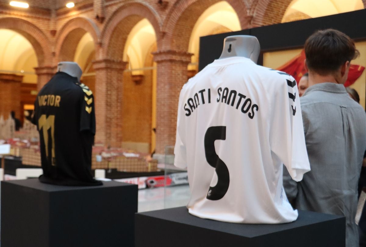La Cultural inaugura ExpoCien