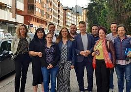 La delegada del Gobierno en Castilla y León, Virginia Barcones, visita la localidad leonesa de Villablino para conocer el proyecto de eficiencia energética y sostenibilidad del Ayuntamiento