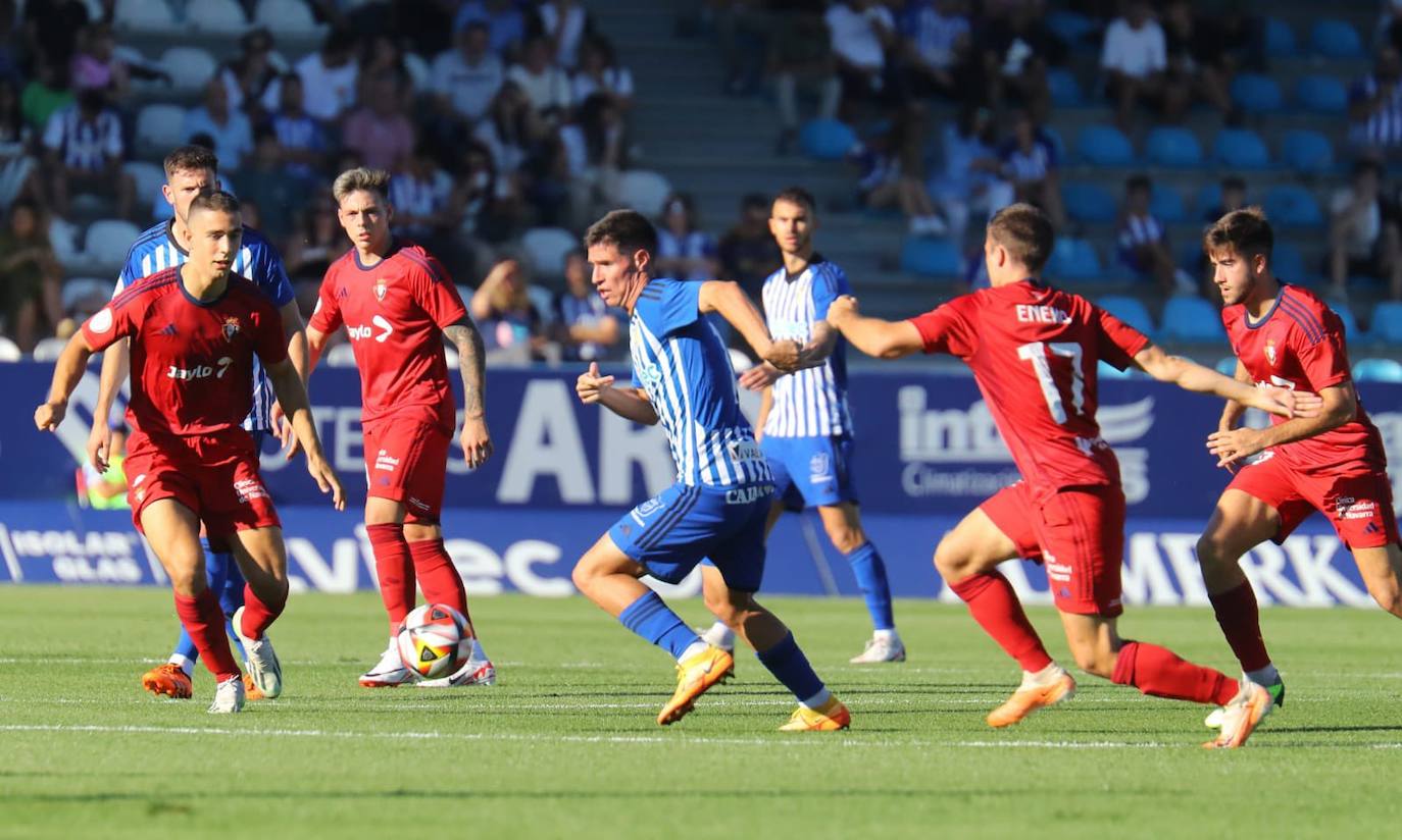 Las mejores imágenes del Ponferradina - Osasuna Promesas