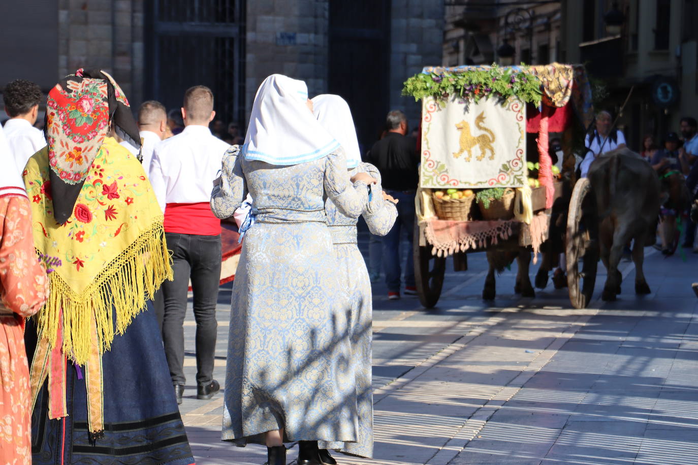 Ceremonia de las Cantaderas en la Catedral de León