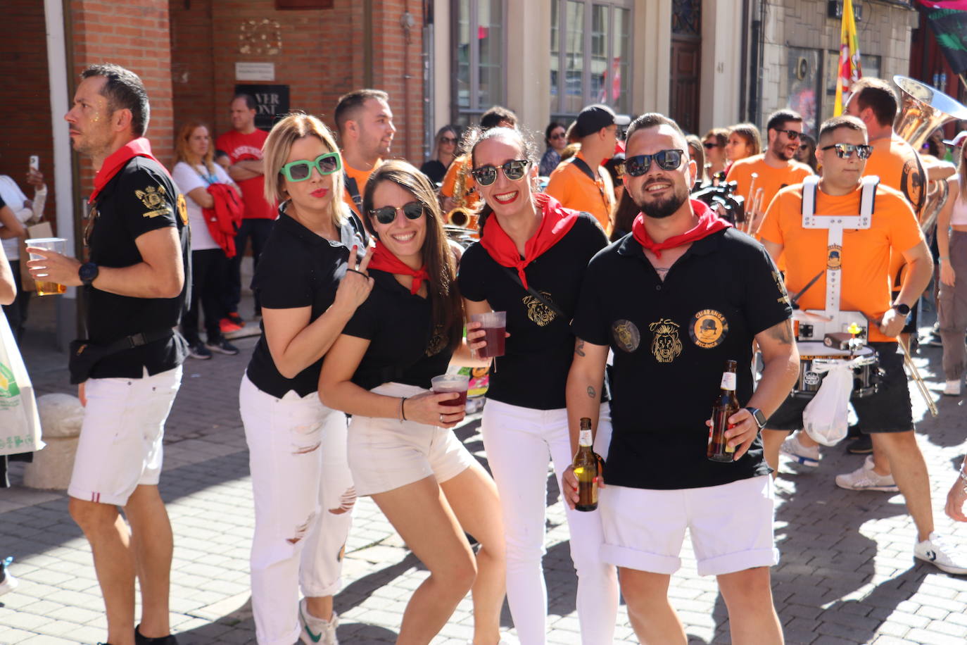 Desfile de peñas en San Froilán