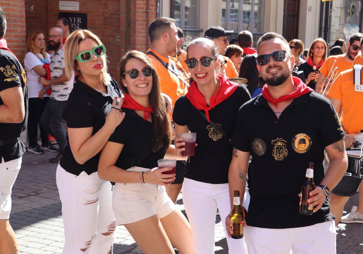 Desfile de peñas en San Froilán