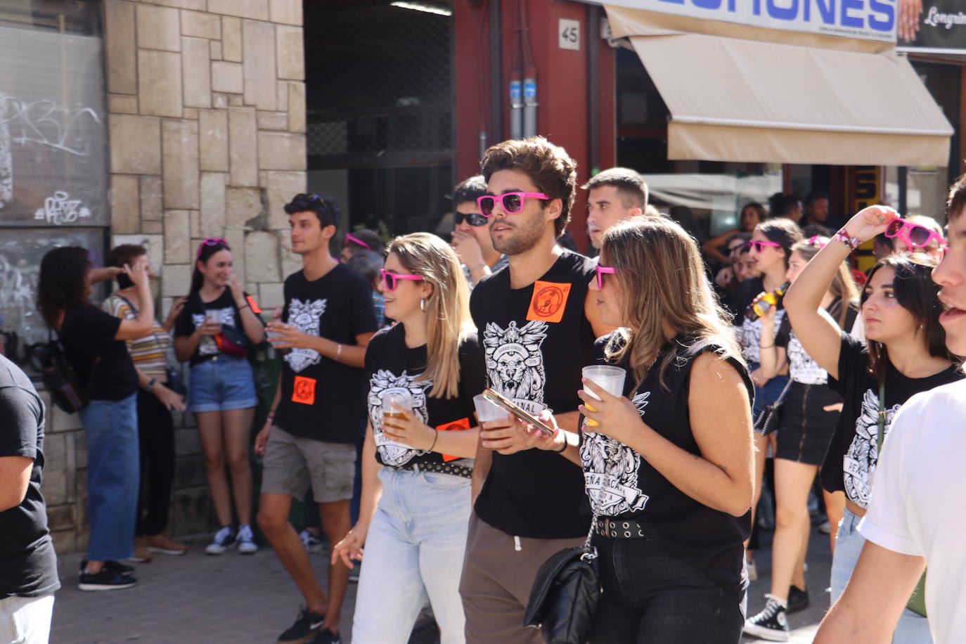 Desfile de peñas en San Froilán