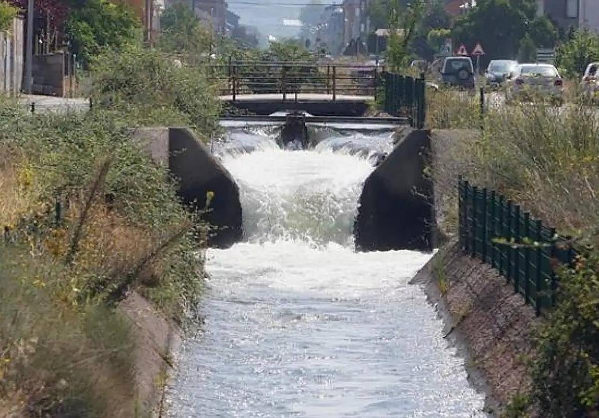 Canal Bajo del Bierzo.