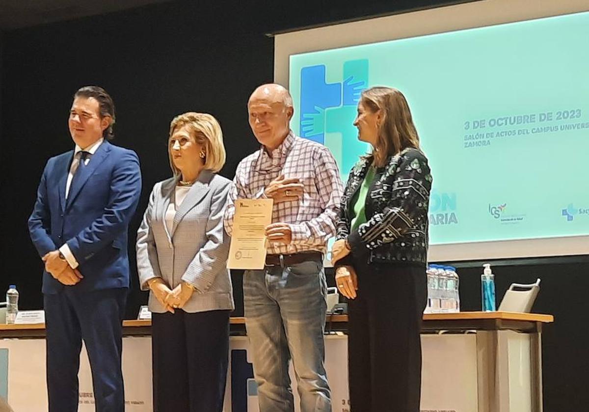 Premio a un programa del Caule por humanizar la asistencia a los pacientes
