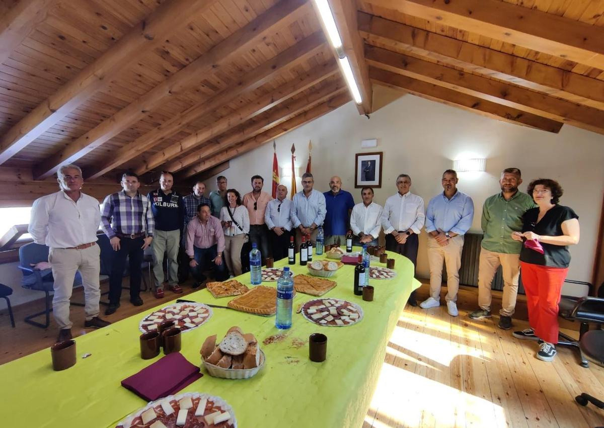 Imagen secundaria 1 - Feria de Cármenes 2023