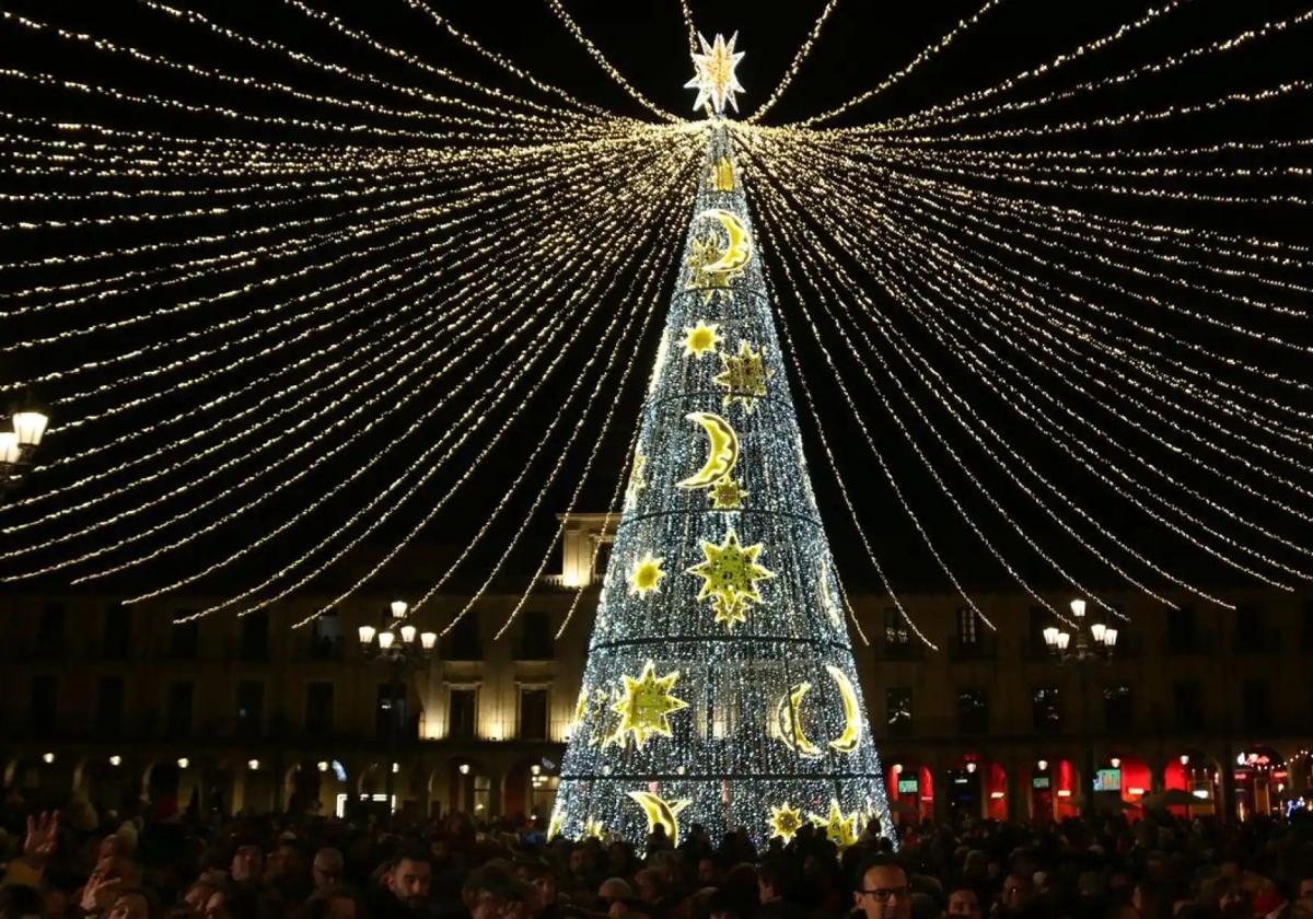 Estas serán las calles y plazas que se iluminarán esta Navidad