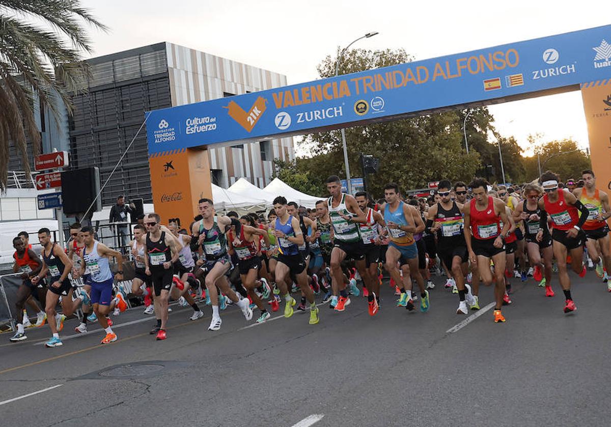 Salida de la Media Maratón de Valencia.