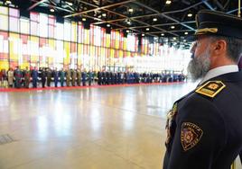 El Palacio de Exposiciones ha acogido la entrega de condecoraciones a la Policía Local de León con motivo de la festividad de su patrón, San Marcelo