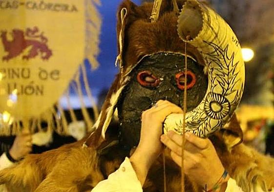 Imagen de un antruejo tradicional en León.