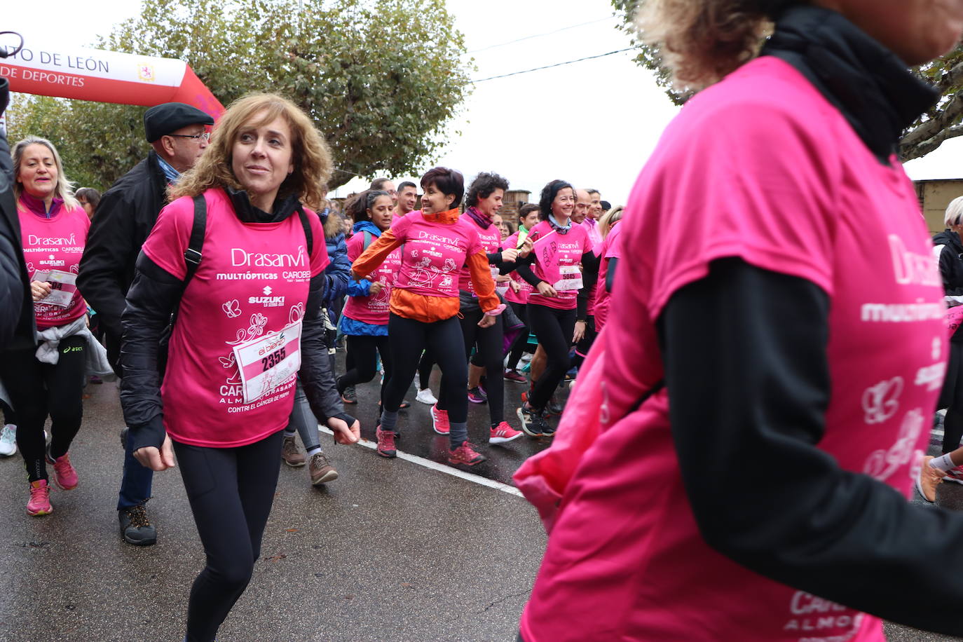 ¿Estuviste en la Carrera de la Mujer de León? Búscate