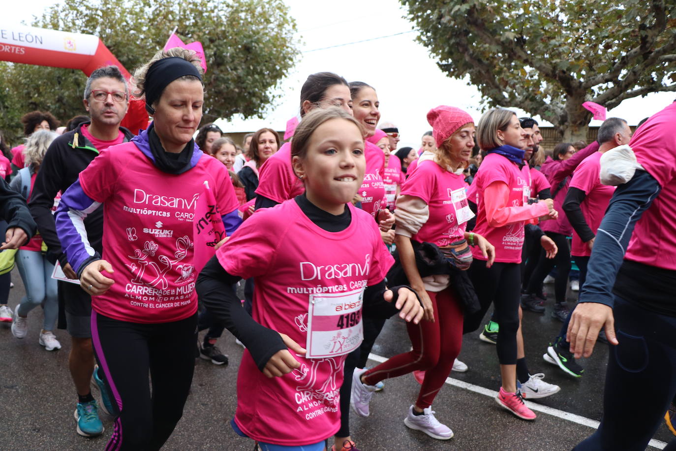 ¿Estuviste en la Carrera de la Mujer de León? Búscate